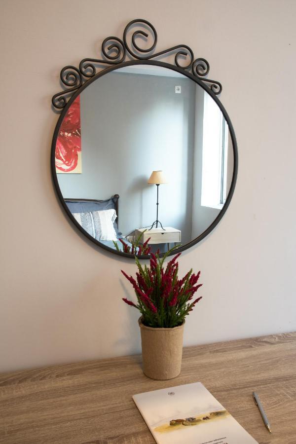 Diamerisma-Grafeio Apartment Piraeus Luaran gambar
